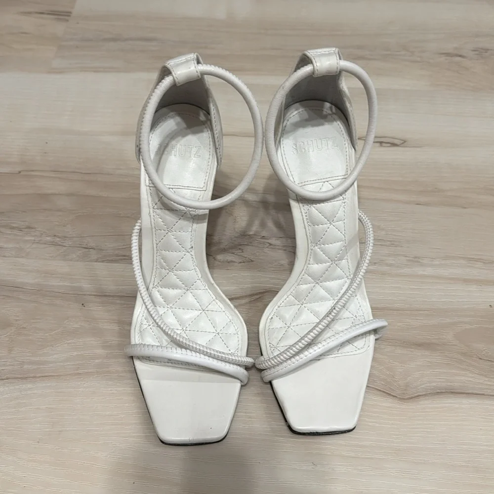 Schutz Gaiah White Leather Strappy Stiletto Heels Size 6.5